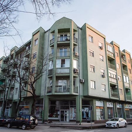 Dill 2 Apartmants Суботица Экстерьер фото