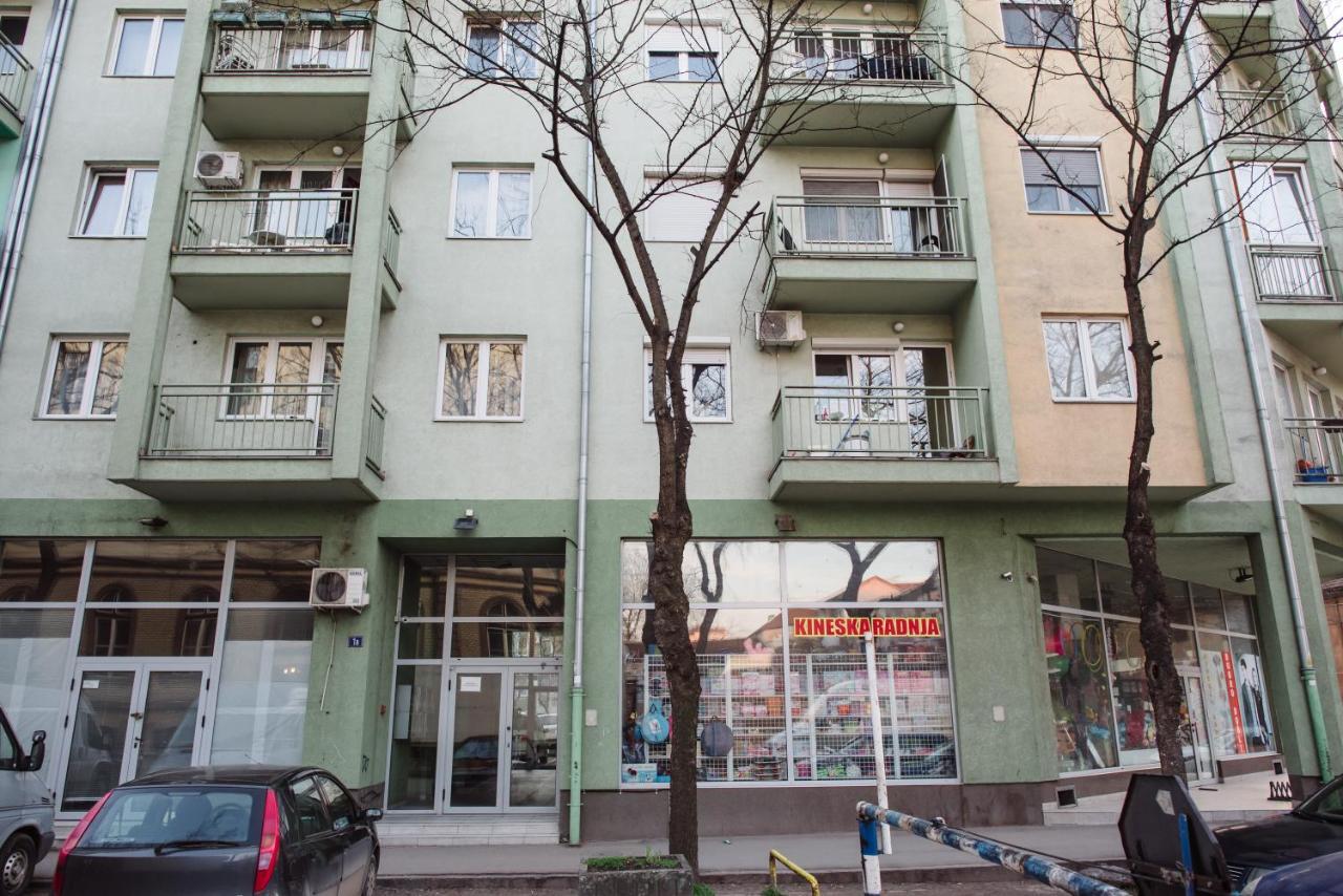 Dill 2 Apartmants Суботица Экстерьер фото